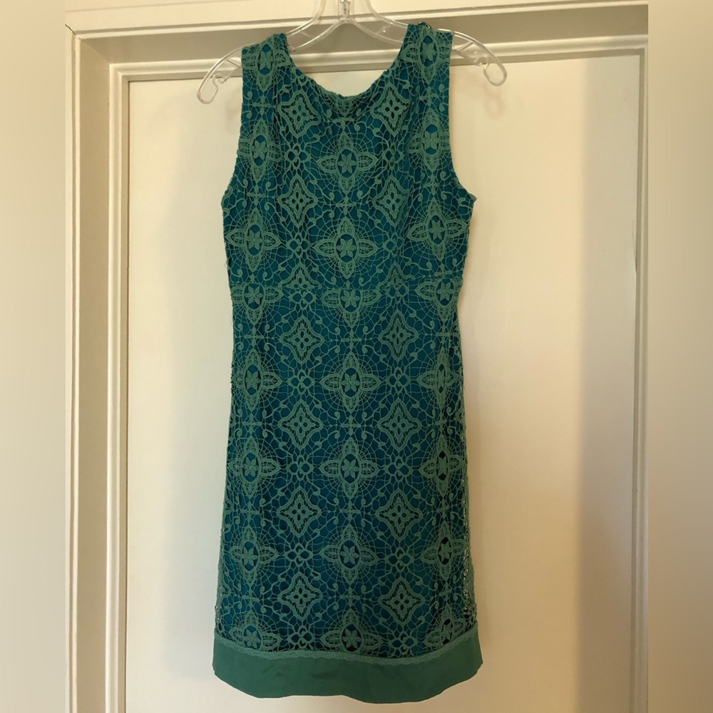 Hale Bob size medium turquoise dress with green crochet lace overlay - Picture 2 of 6